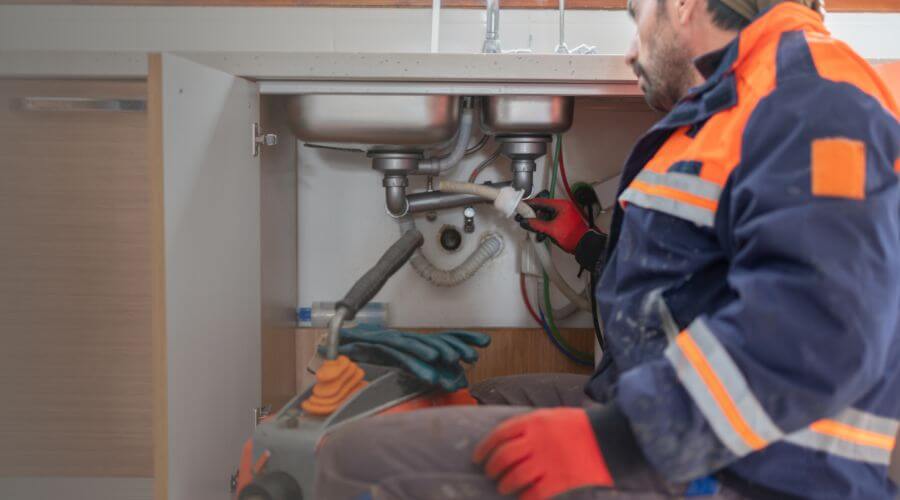 Electronic Leak Detection in Lake Nebagamon, WI